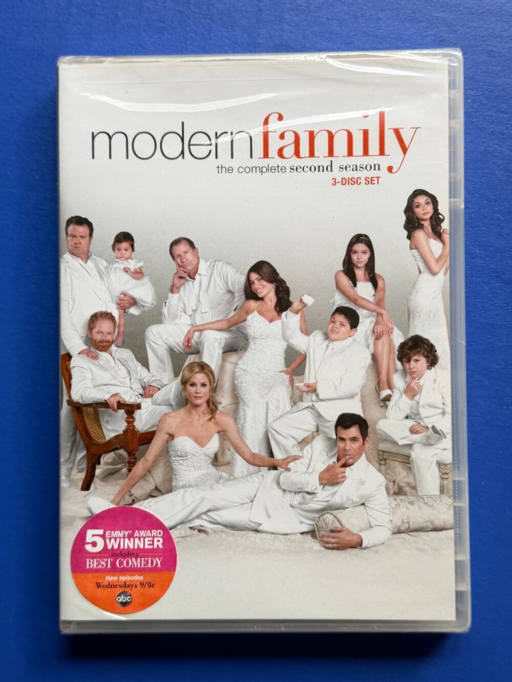 Modern Family: Season 2 - NEW & FACTORY SEALED